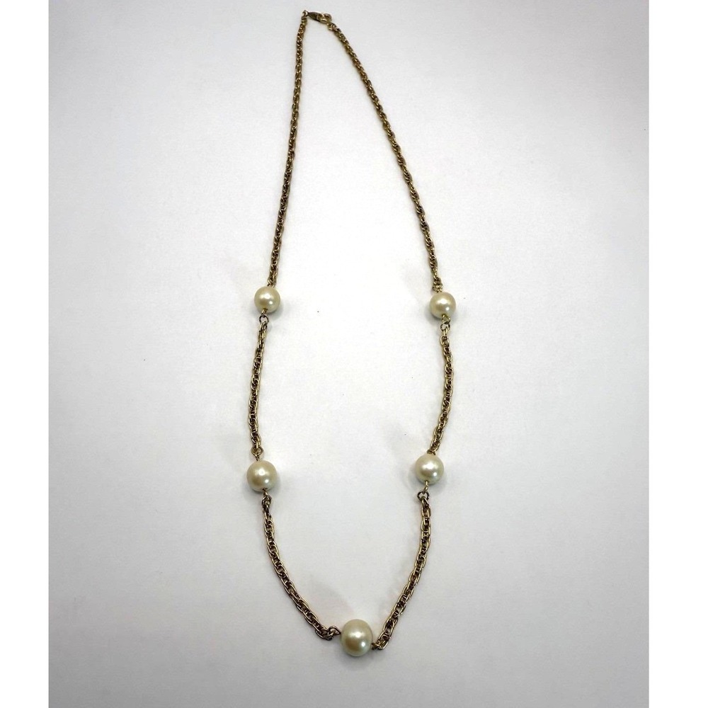 Gold tone station necklace with pearls‎